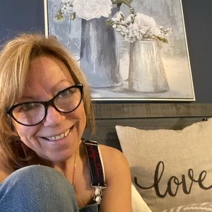 Meet your Posher, Marie